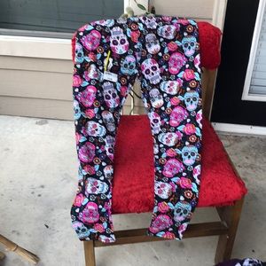 Day of the Dead new with tags leggings